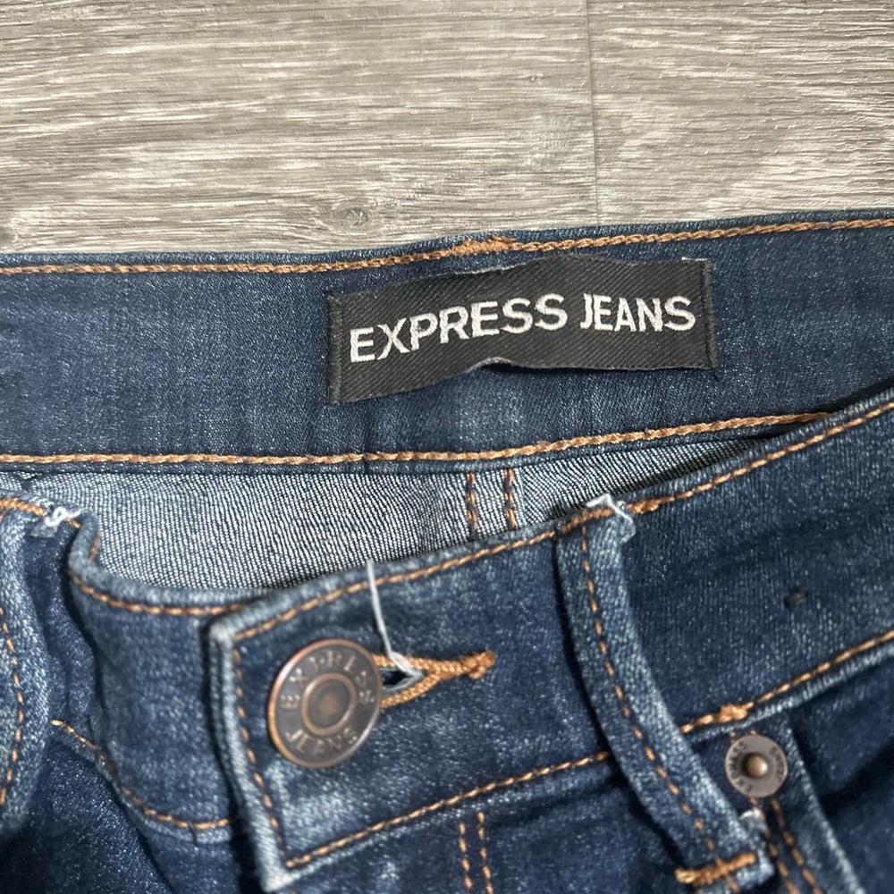 Express Jeans - Picture 4 of 6